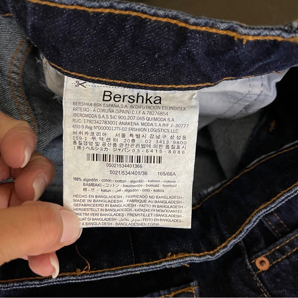 Bershka wide leg slouchy Dad jeans in mid blue Size 4 - Picture 10 of 10